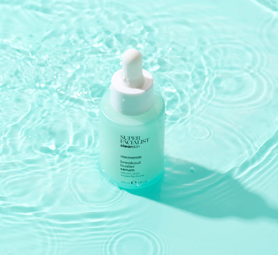 Super Facialist Clear Skin Breakout Buster Ενυδατικό Serum Προσώπου 30ml
