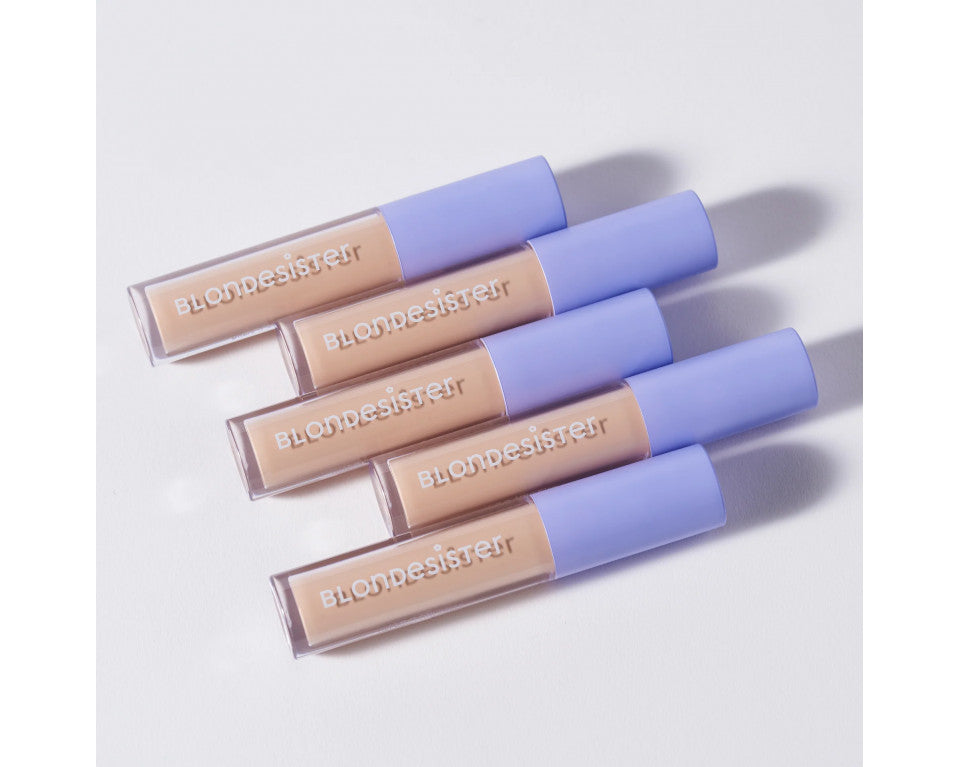 DREAMY CONCEALER 02 PORCELAIN- IT'S A TRICK! BLONDE SISTER